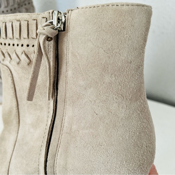 Rebecca Minkoff Ilan Suede Fringe Nude Tan Bootie 8.5 - Picture 8 of 11